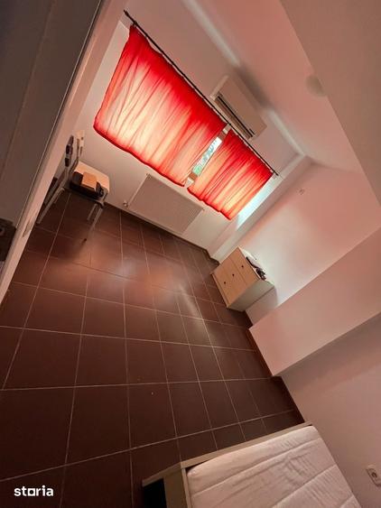 Apartament cu 3 camere semidecomandat în Nord