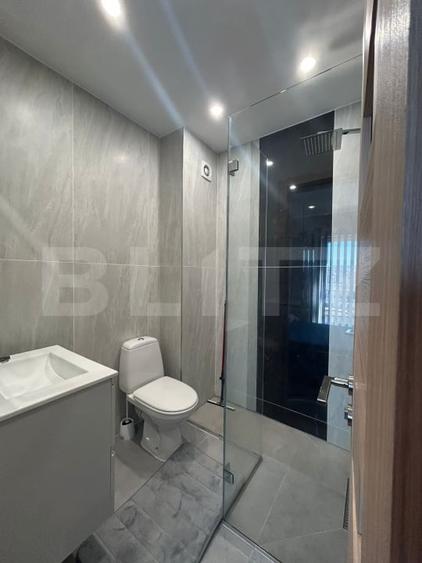 Apartament cu 3 camere semidecomandat, mobilat în Mărăști