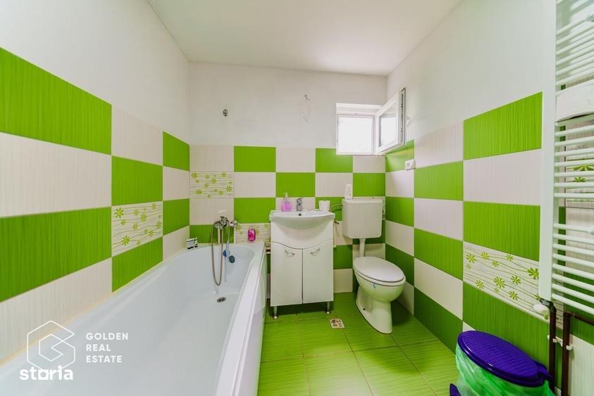 Casă cu 4 camere în Ghioroc