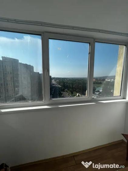 Apartament cu 3 camere decomandat în Gării