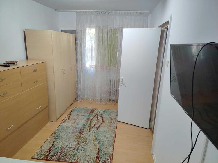 Apartament cu 2 camere semidecomandat în Brătianu