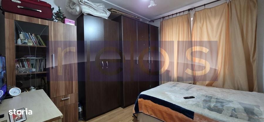 Vanzare 3 Camere Decomandat -Dristor - 11