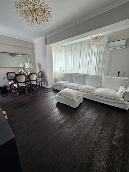 Apartament cu 3 camere decomandat în Bucureștii Noi