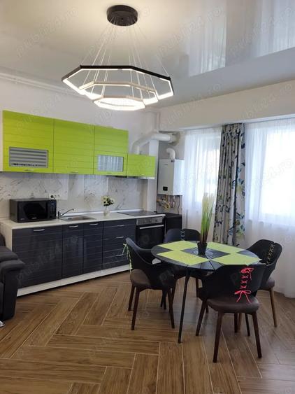 Apartament cu 2 camere semidecomandat în Năvodari