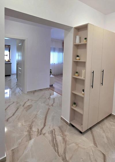 Apartament Superb 1 Camera Decomandat Etaj 1 Centrala Proprie Terasa 11 MP Zona Chisoda - 2