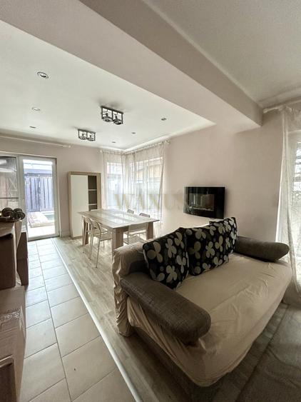 Duplex cu 4 camere cu Canalizare în Gilău
