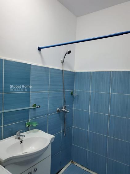 Casă individuală cu 5 camere cu Canalizare în P-ța Alba Iulia