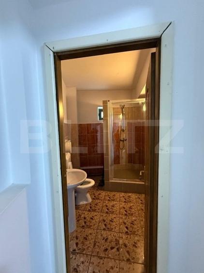 Spațiu comercial, de 685 mp, în Central