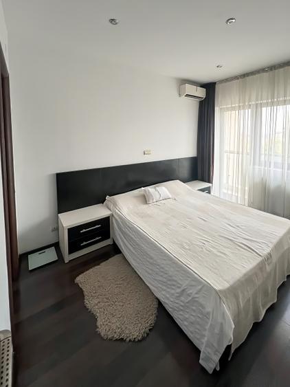 Apartament cu 3 camere semidecomandat, mobilat în Voluntari