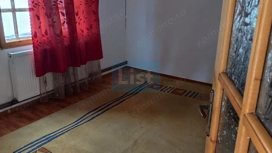 Spațiu comercial, de 240 mp, în Ștubeiu