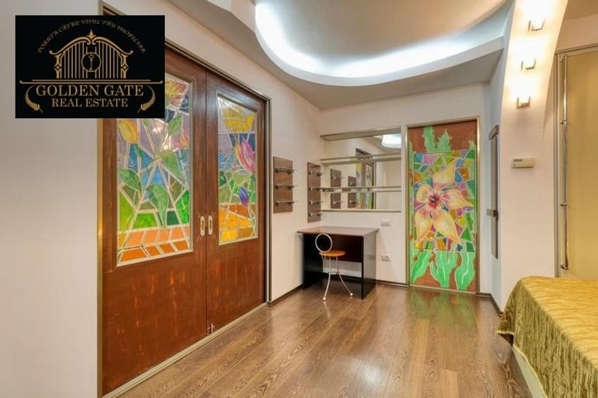Apartament cu 5 camere decomandat, mobilat în Victoriei