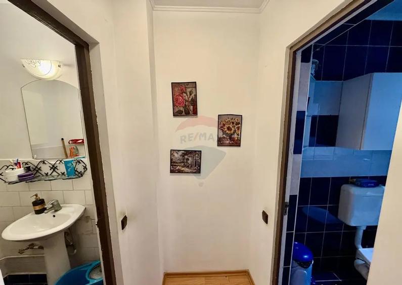 Apartament cu 3 camere decomandat în Central