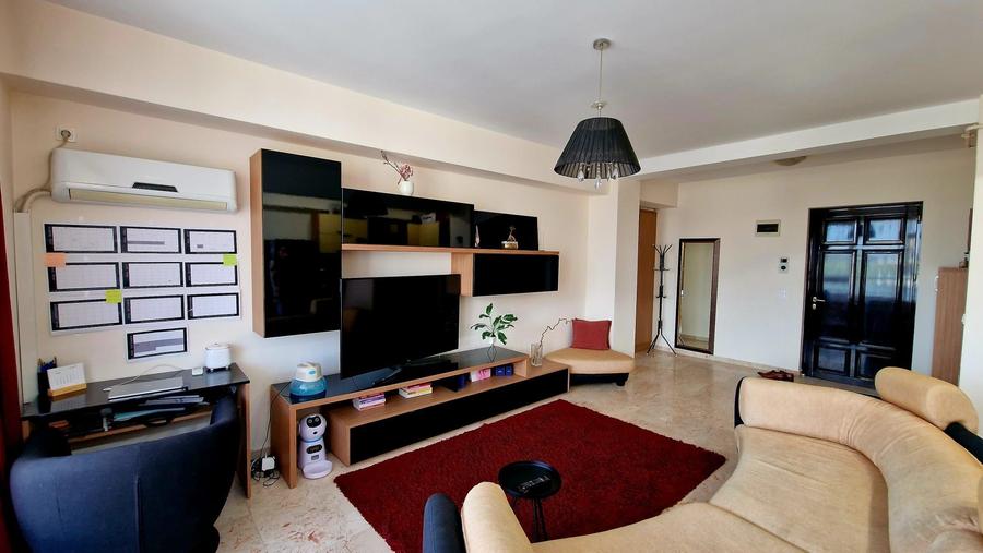 Apartament cu 2 camere semidecomandat în Copou