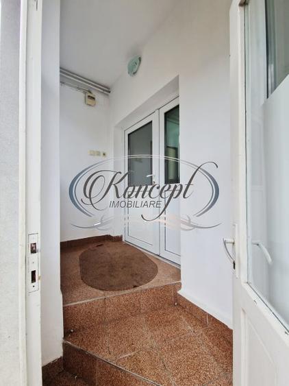 Duplex cu 4 camere cu Canalizare în Mărăști