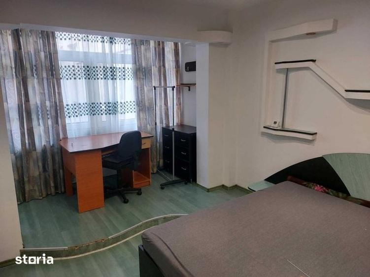 Inchiriez Apartament 3 camere, zona Restaurant Miorita - ARENA MOL - 1