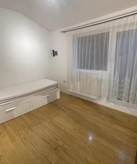 Apartament cu 3 camere semidecomandat în Apahida