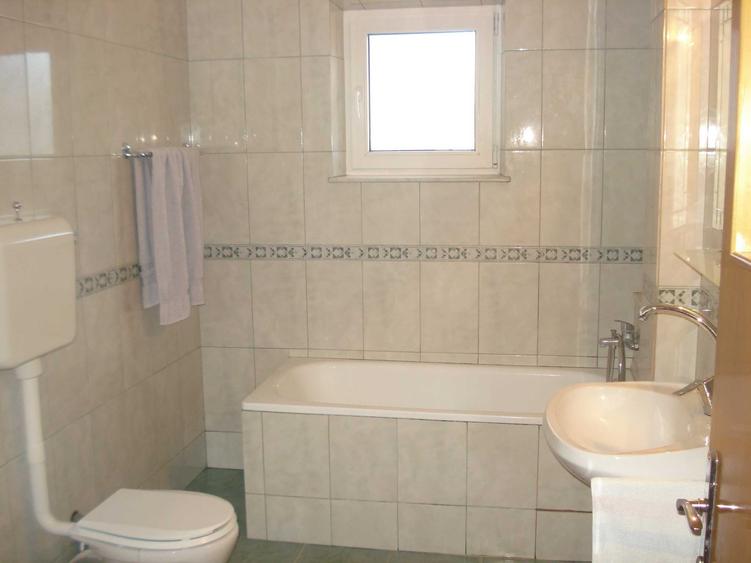 Apartament cu 2 camere decomandat în Tomis I