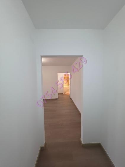 Apartament cu 2 camere semidecomandat în Grivița