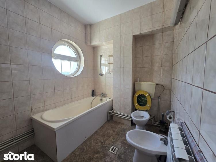 Apartament cu 3 camere în Gruiu