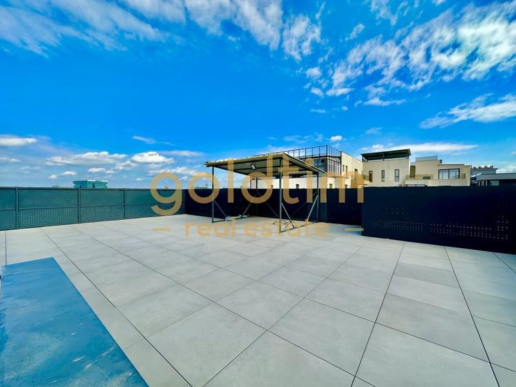 Apartament cu 4 camere decomandat, mobilat în Pipera