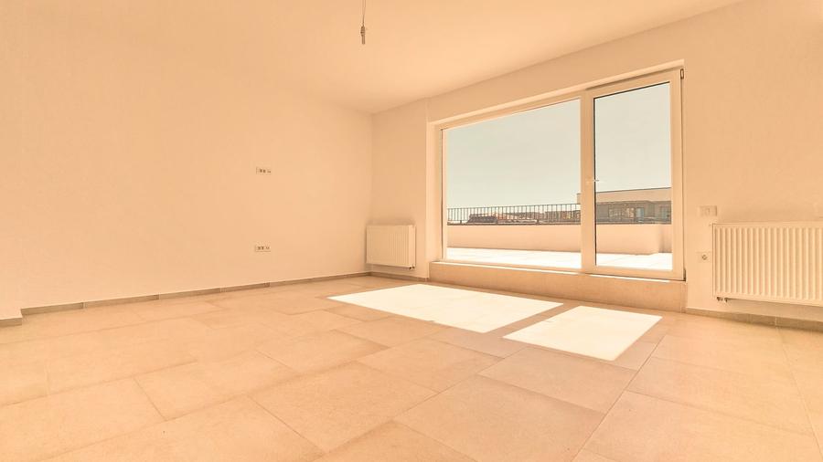 Apartament 3 Camere, Terasa Panoramica, Spatii Generoase, Tractorul - 2