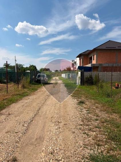Teren Construcții intravilan de 485 mp, în Nord-Est