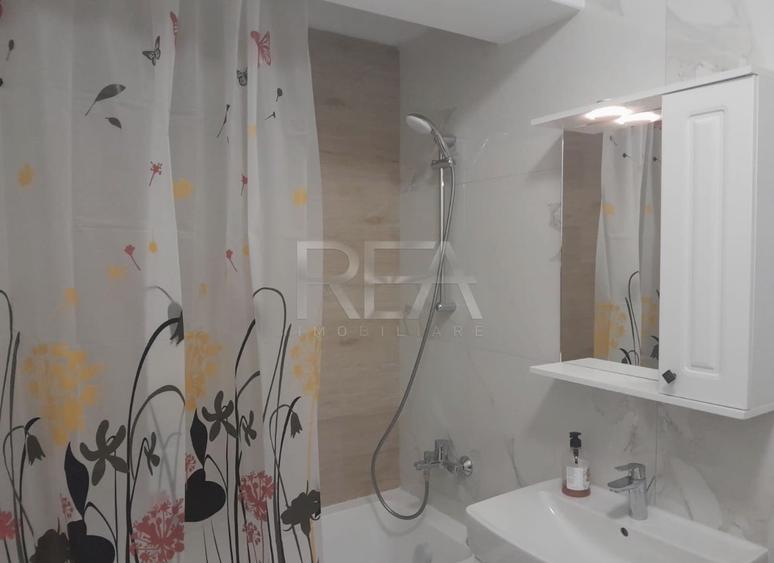 Apartament cu 2 camere decomandat, mobilat în Păcii