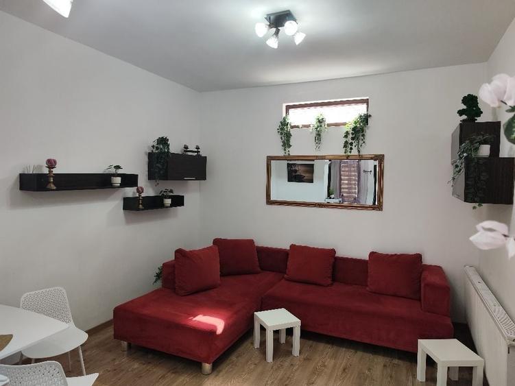 Casă cu 2 camere cu Teren 150 Mp în Central