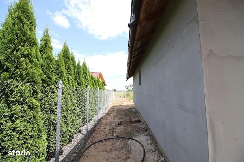 Casă cu 3 camere în Tătarca