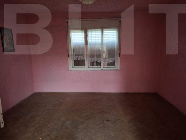 Casă individuală cu 4 camere cu Teren 1000 Mp în Lugoj