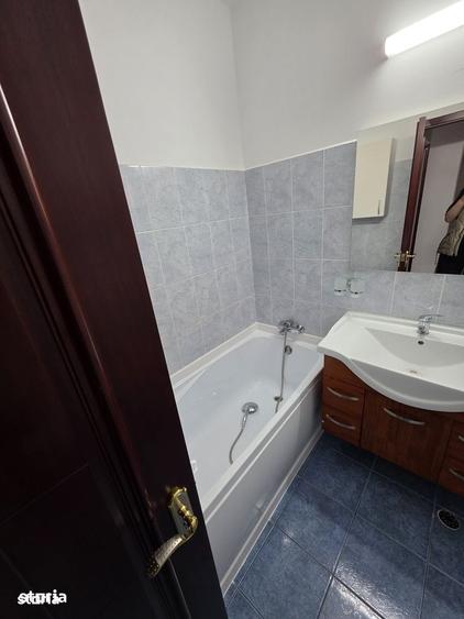 Apartament 2 camere, decomandat, Cetate, Kaufland - 4