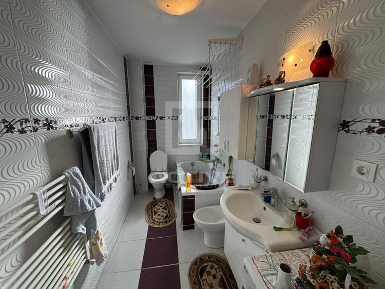 Apartament cu 3 camere  || str Florilor - 12