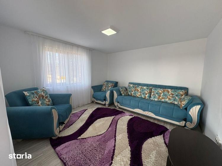 Casă cu 4 camere cu Teren 6446 Mp în Stănești