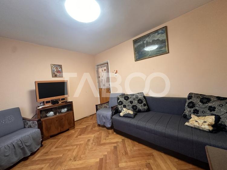 Apartament cu 2 camere decomandat, mobilat în Mihai Viteazul