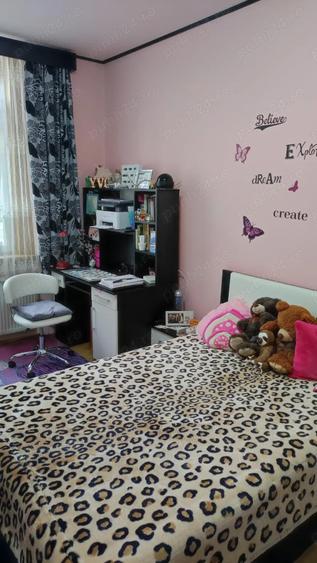 vand apartament 2 camere central - 8
