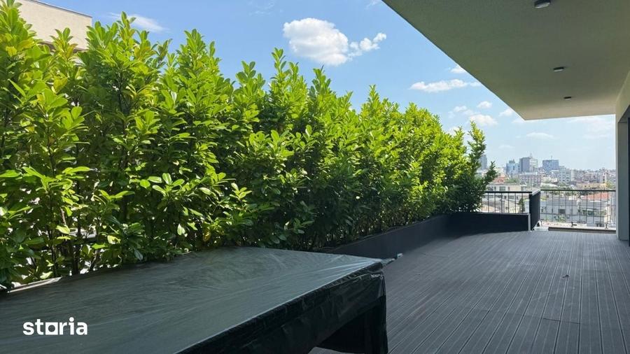Apartament cu 4 camere în Eminescu