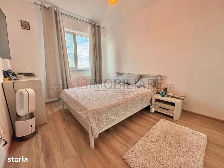 Apartament cu 3 camere decomandat în Păcii