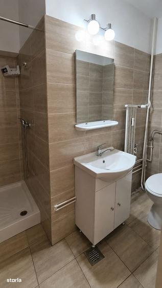 Apartament cu 4 camere decomandat în Kiseleff