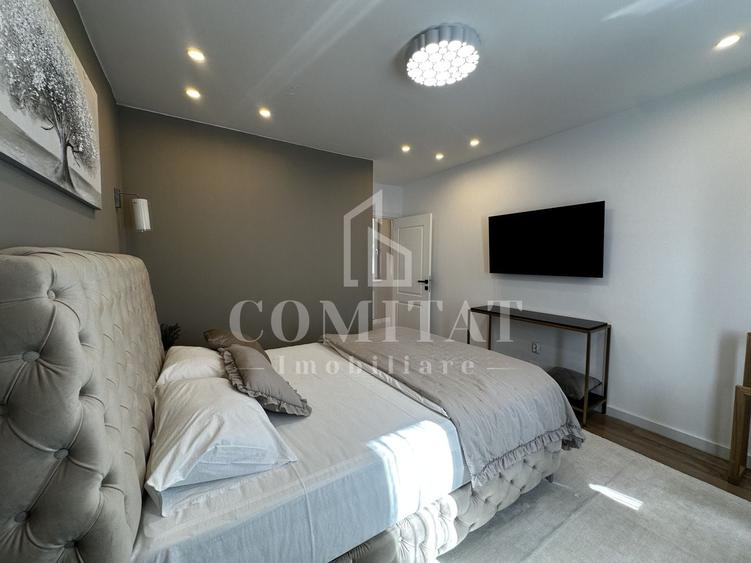 Duplex cu 4 camere cu Canalizare în Florești