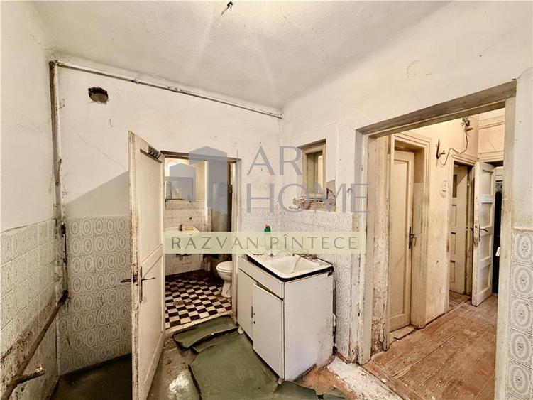 Apartament cu 2 camere decomandat în Poștei - Bucov