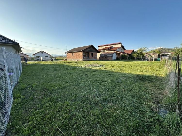Teren intravilan de vanzare Ciugud | 556 mp | 110 /mp