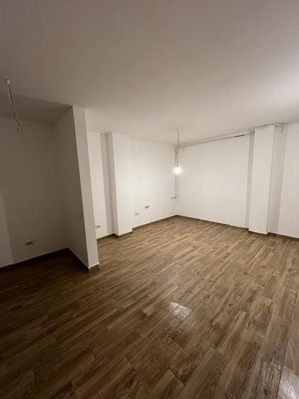Garsonieră decomandată în Chiajna