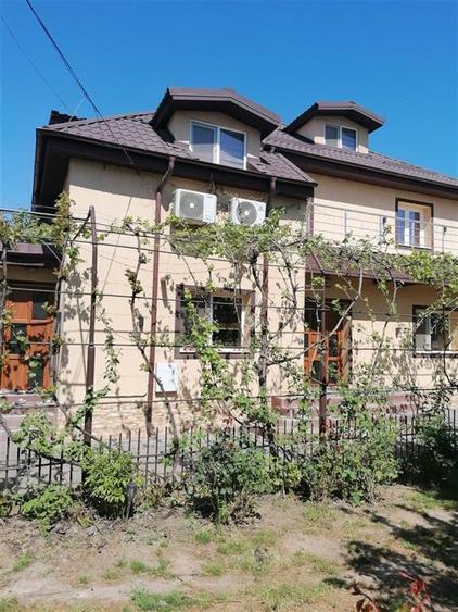 Casă individuală cu 5 camere cu Canalizare în Vărsătura