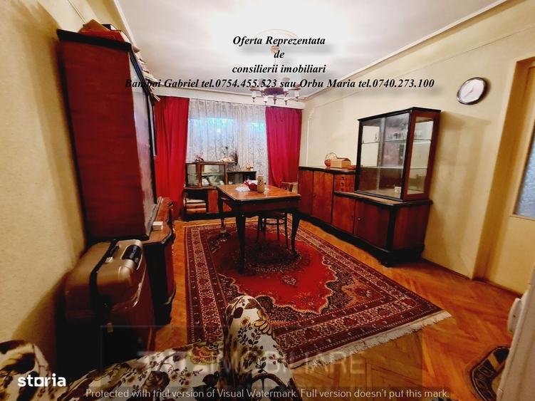 Apartament cu 2 camere decomandat în Podu Roș