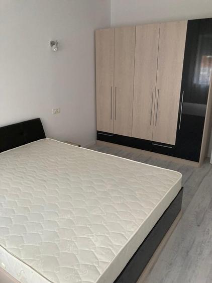 Apartament cu 2 camere decomandat, mobilat în Girocului