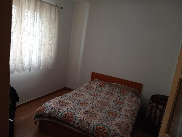 Casă cu 6 camere cu Canalizare în Tărtășești