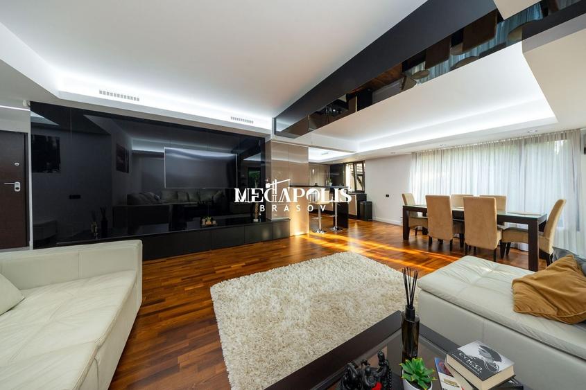 Apartament cu 3 camere decomandat în Tractorul