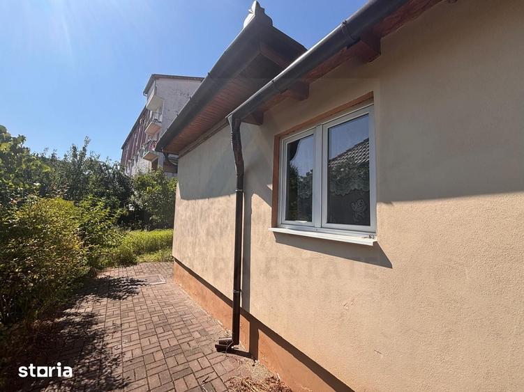 Casă cu 3 camere decomandat cu Teren 335 Mp în Trei Stejari