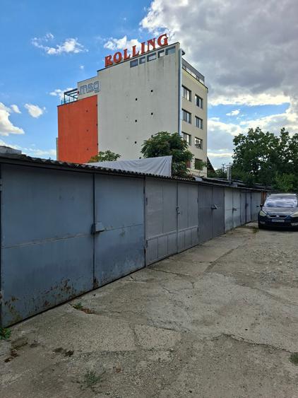 Apartament cu 3 camere decomandat în Bucovina