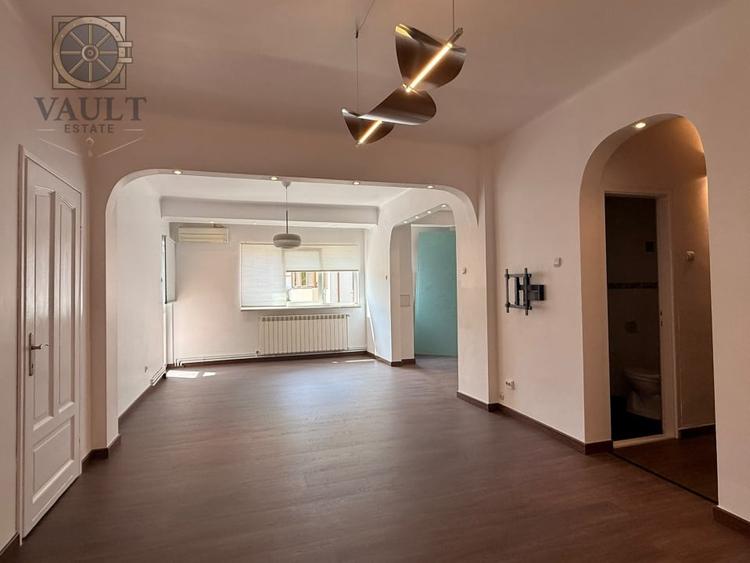 Apartament cu 2 camere semidecomandat în Dacia